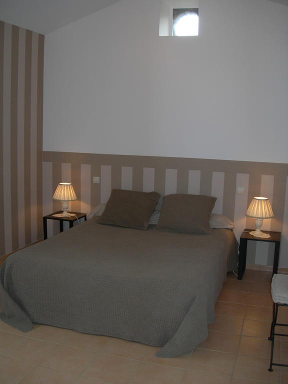 Chambres D'Hotes Cote Cevennes Saint-Martin-de-Valgalgues Rom bilde